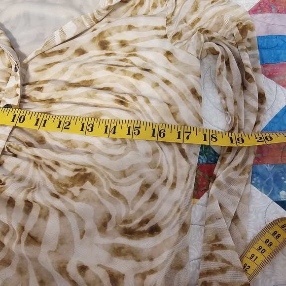 Jane & Delancey Tan and White Striped Blouse Women's Size Small NWOT - Picture 8 of 9